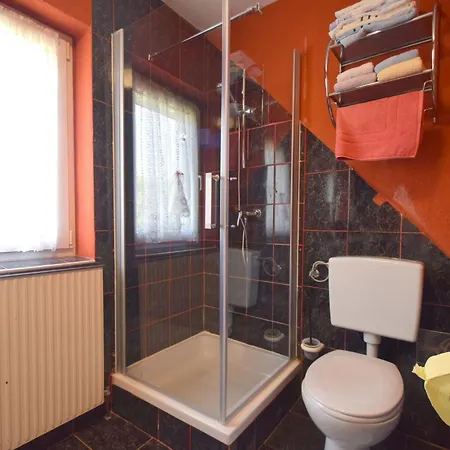 Frane 1 By Interhome *